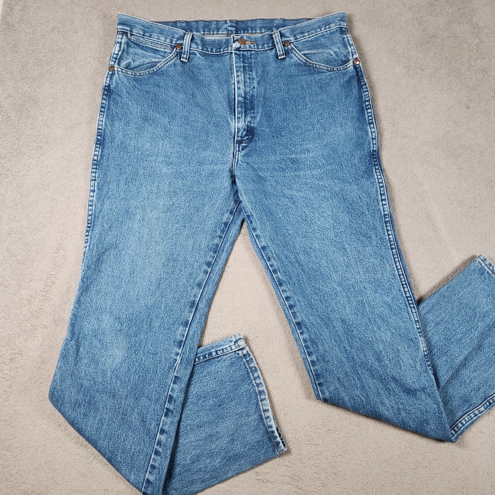 Wrangler Cowboy Cut Slim Fit Jeans Mens size 36x32 Denim 936GBK